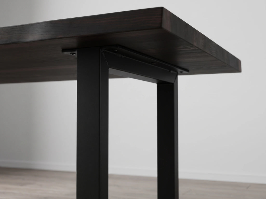 Siyah Doğal Kenar Kestane Kütük Yemek Masası, ayak / bağlantı detayı
